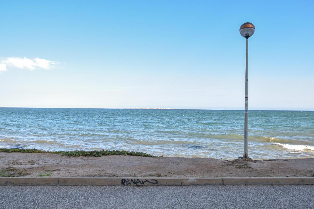 Отель Vicino Al Mare Санта Пола Экстерьер фото